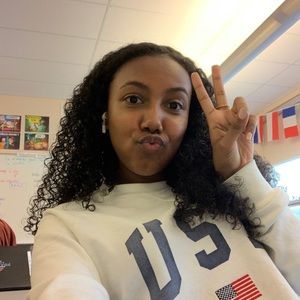 Meet your Posher, Helenna